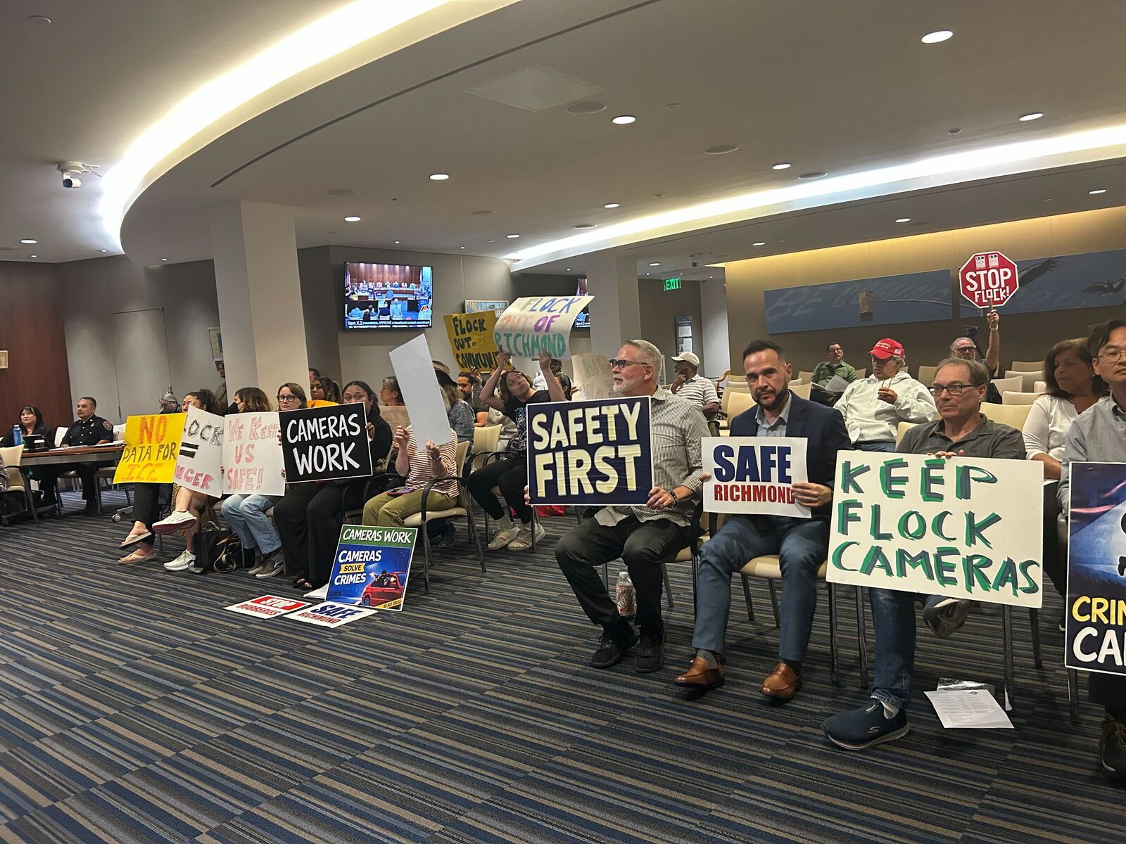 Ｙ*Ｏ様 ブレードランナー 新聞　レプリカ Richmond's Flock license plate readers to be turned back on